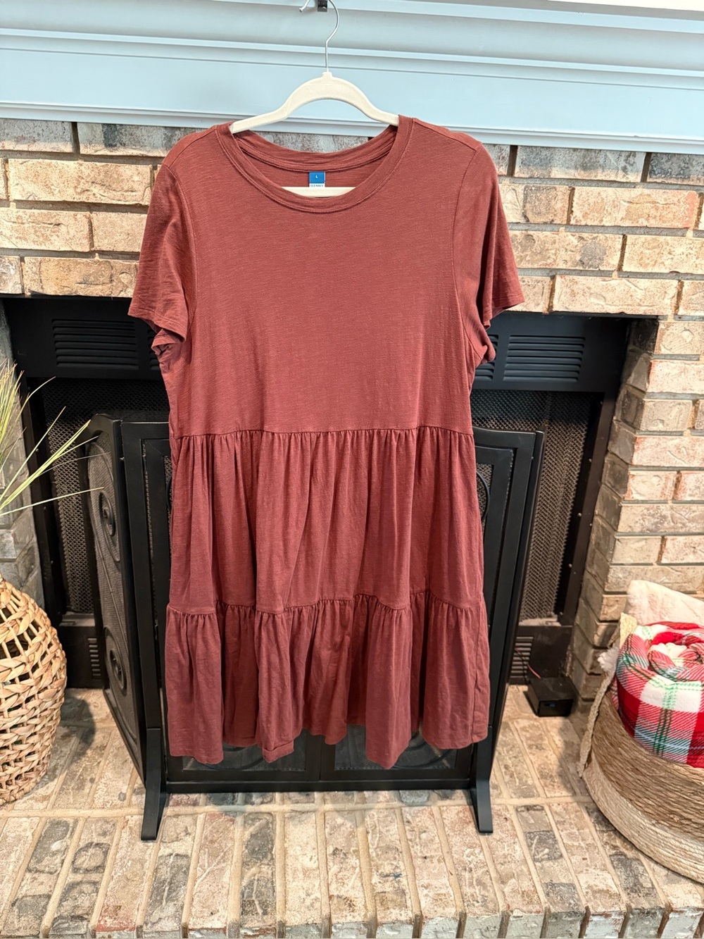 Old Navy short sleeve knit dress, raisin, Large, EUC